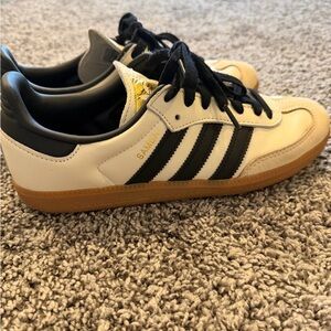 Adidas Samba